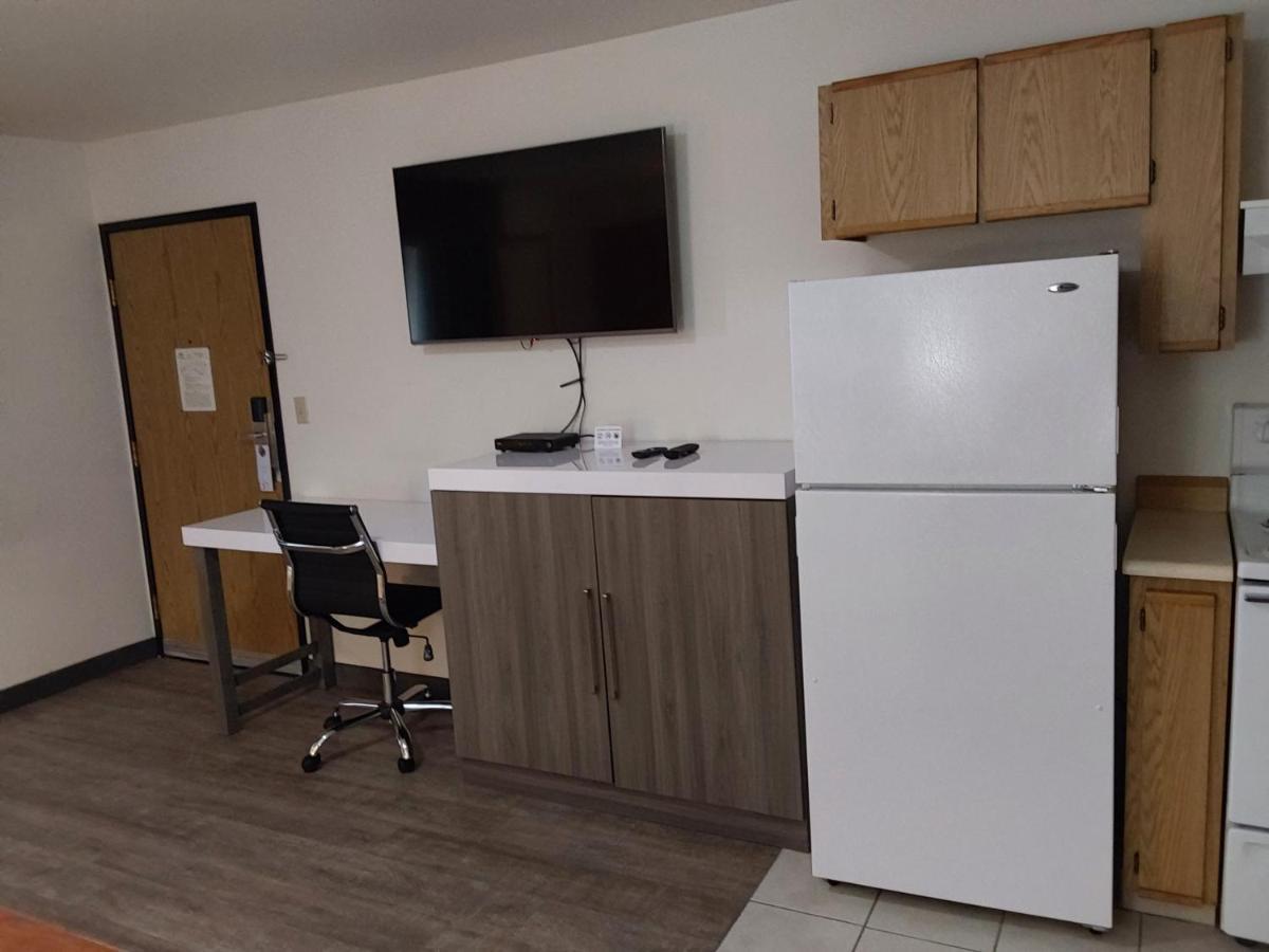 Lavissh Inn And Suites Беллингхэм Экстерьер фото